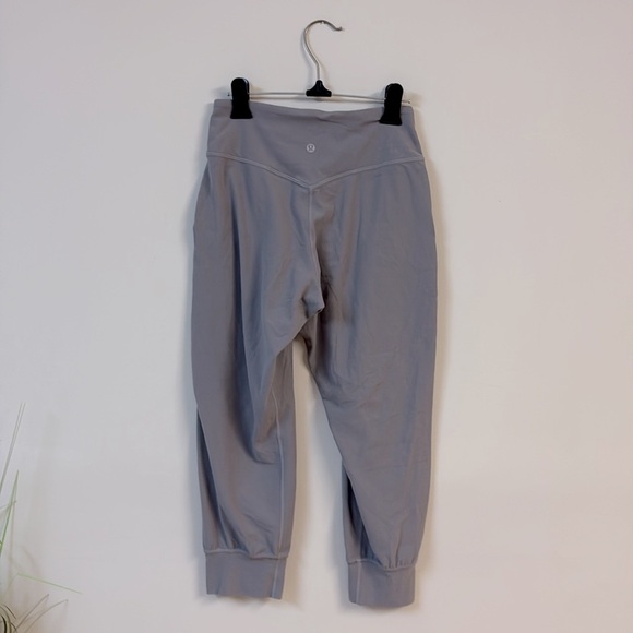 Lululemon Align Jogger Crop  size 6 - Picture 3 of 6